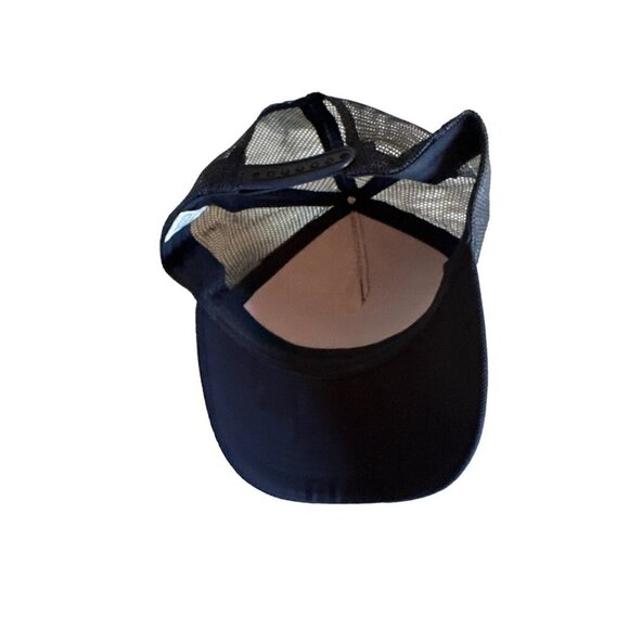 Skull Patch Black Trucker Hat Adjustable Snapback One Size Fits Most Mesh Backin - Picture 4 of 5